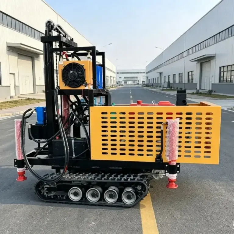 Compact Rig for Shallow Water Well Drilling