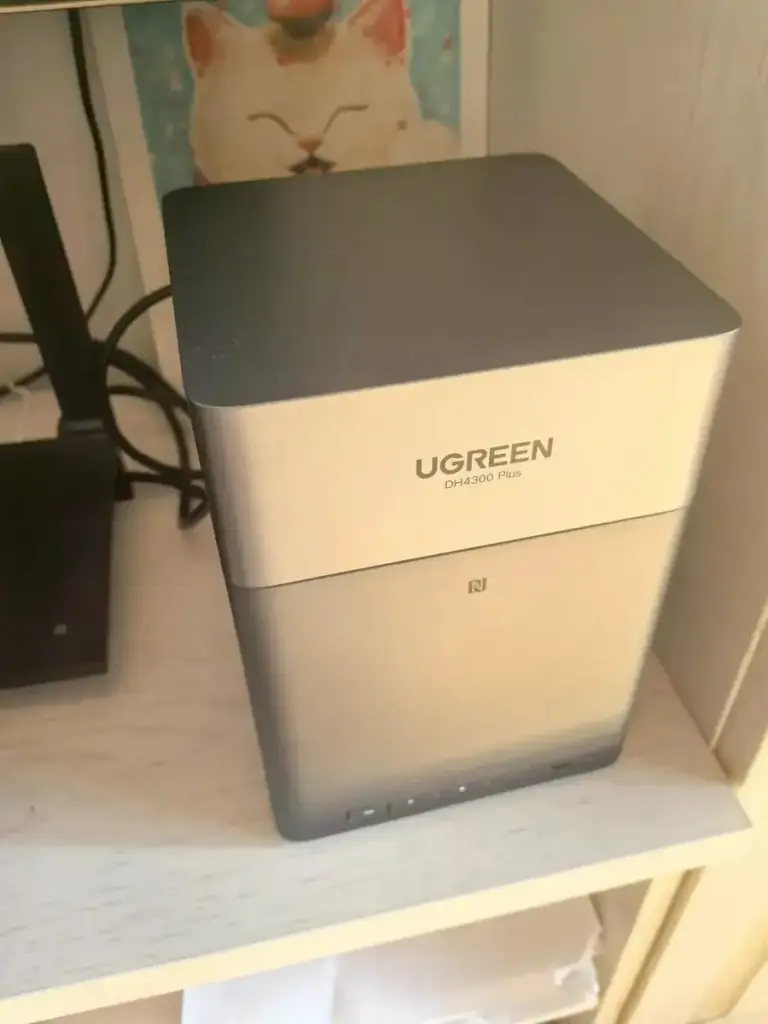 UGREEN DH4300Plus: Four-Bay Private Cloud NAS UGREEN DH4300Plus: Four-Bay Private Cloud NAS